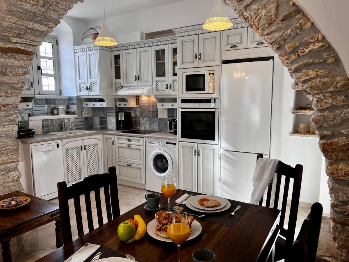 Petra Home Heritage And Hospitality Aperathos Ngoại thất bức ảnh